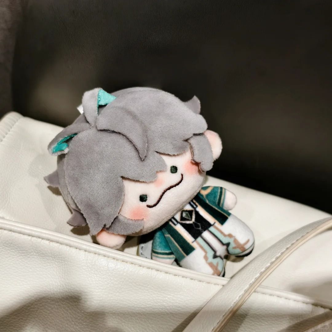 Cosplay Plushie Prop - 10 センチメートルアニメ原神インパクトアルハイサムぬいぐるみぬいぐるみアルハイサムコスプレぬいぐるみおもちゃペンダントキーホルダーホリデークリスマスギフト