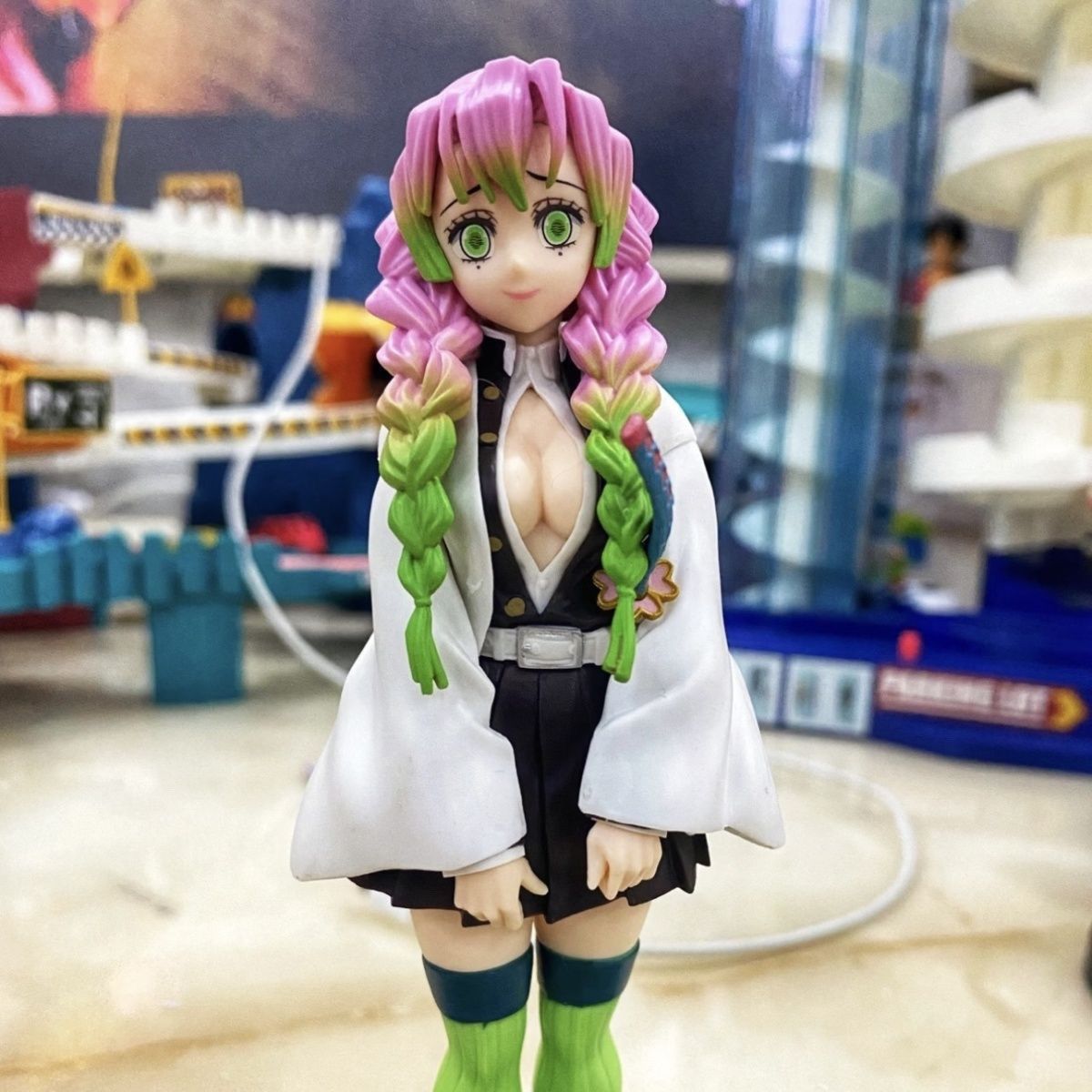デーモンスレイヤー 愛の柱 甘露寺蜜璃 竈門炭治郎 フィギュ - Cosplay Prop Display のレビューと価格