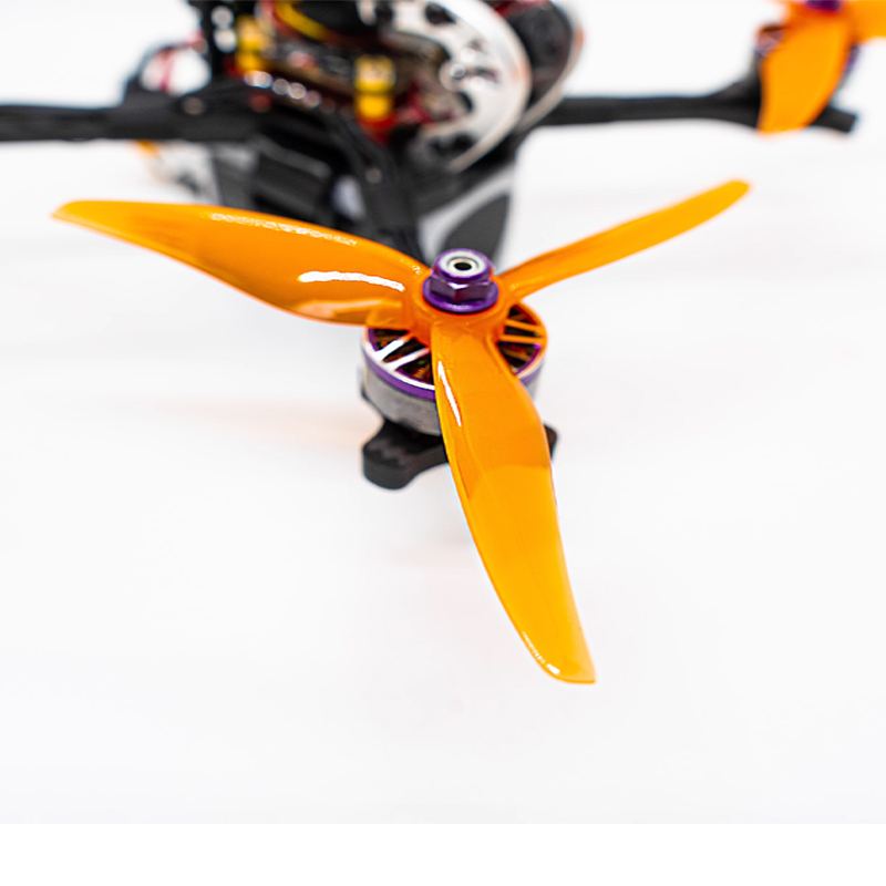 3ブレードt51366rc fpvドローン用プロペラ,エンジ - Ekko Cosplay Prop のレビューと価格